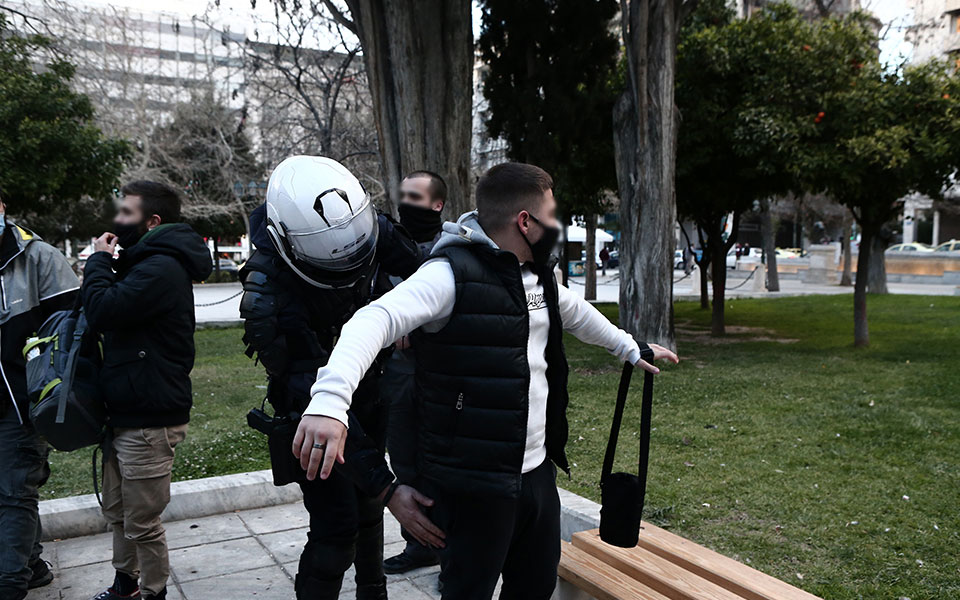 Νέα συγκέντρωση υπέρ Κουφοντίνα στην πλατεία Συντάγματος-7