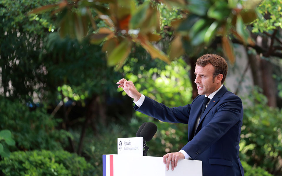 δεν-θα-έρθει-στην-ελλάδα-ο-μακρόν-τον-561300043