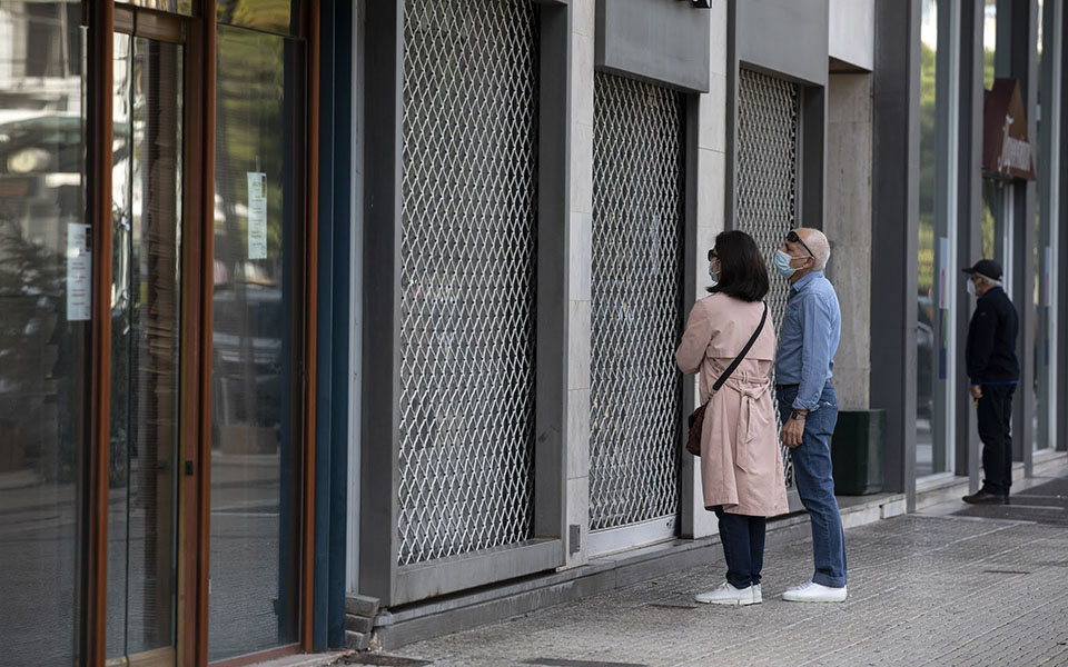 προς-άνοιγμα-του-λιανεμπορίου-με-sms-και-561312817