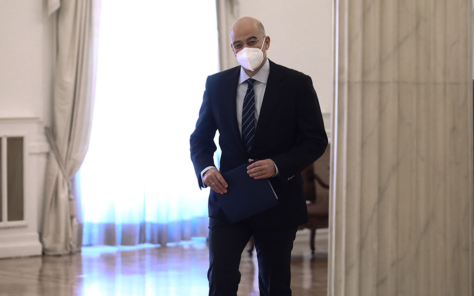 ν-δένδιας-σταθεροποιητικός-ο-ρόλος-τη-561312250