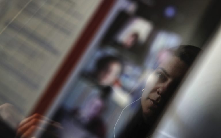 έξι-επαγγελματίες-μιλούν-στο-mr-για-το-561280303