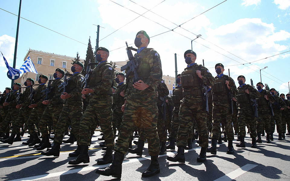 200 χρόνια από την ελληνική επανάσταση: Καρέ – καρέ η ιστορική παρέλαση-6