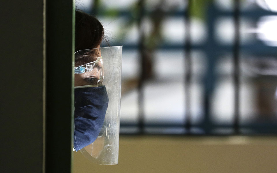 επιστήμονες-θα-χρειαστούν-νέα-εμβό-561310978