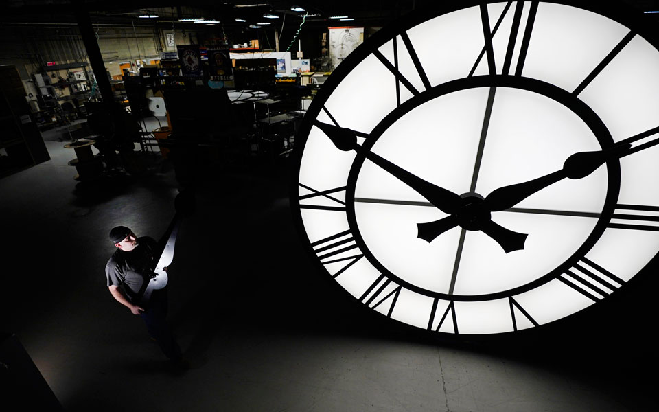 αλλάζει-η-ώρα-την-κυριακή-561308104