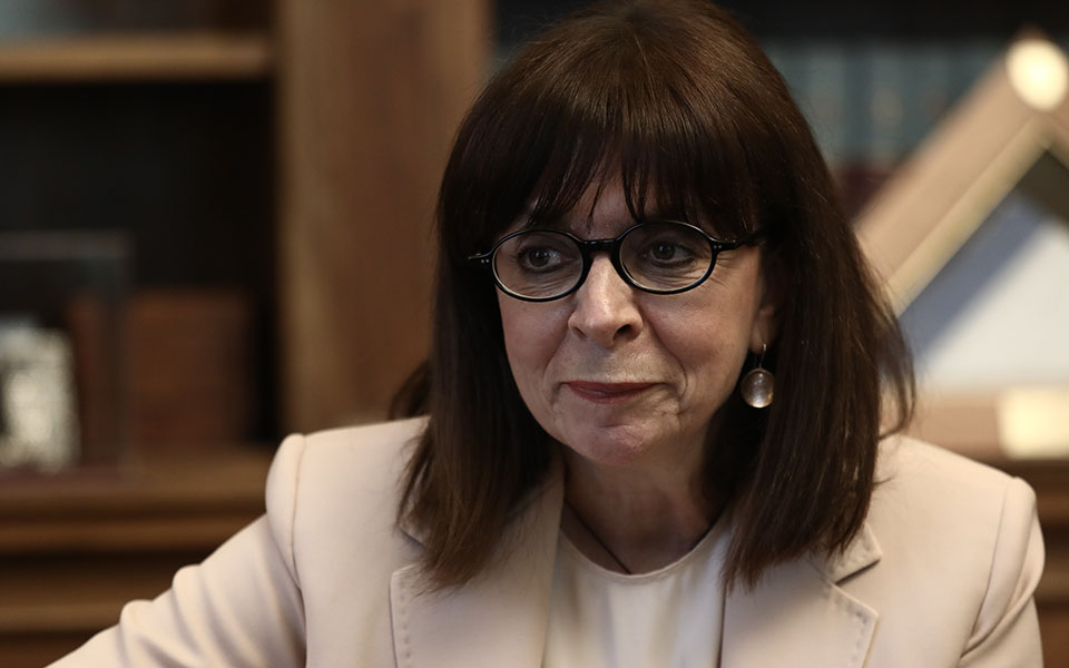 στον-πόλεμο-η-αναφορά-της-προέδρου-της-561288286