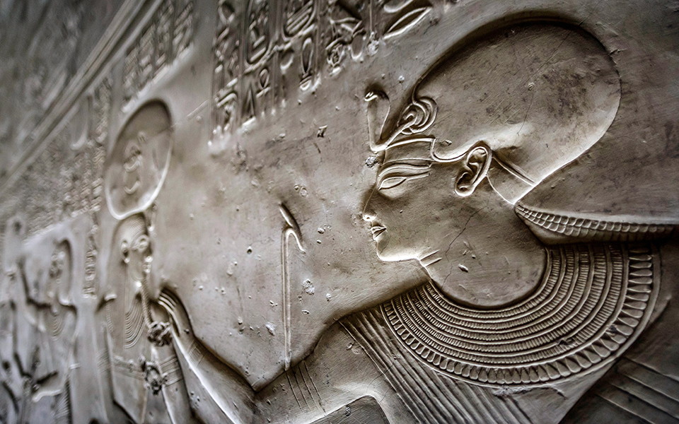 ενας-θεός-για-δύο-πολιτισμούς-561308374