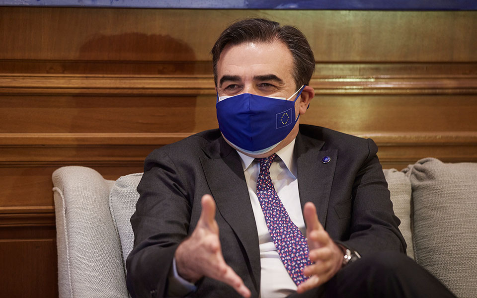 μ-σχοινάς-μέχρι-το-τέλος-του-καλοκαιρ-561302044