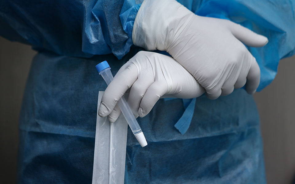 κορωνοϊός-δύσκολες-οι-επόμενες-δύο-εβ-561294841