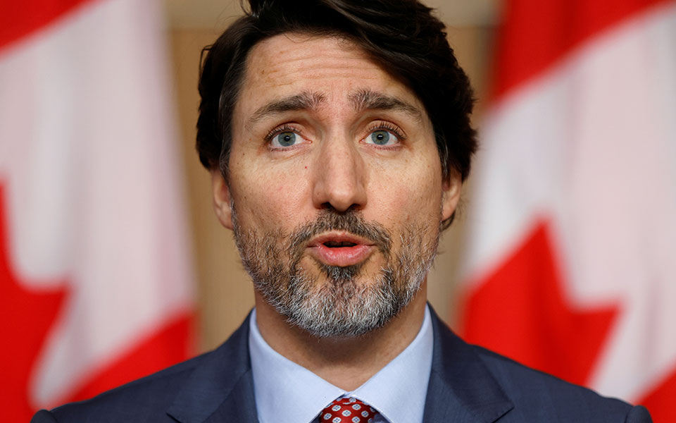 τριντό-ζήτω-η-ελλάς-561307570