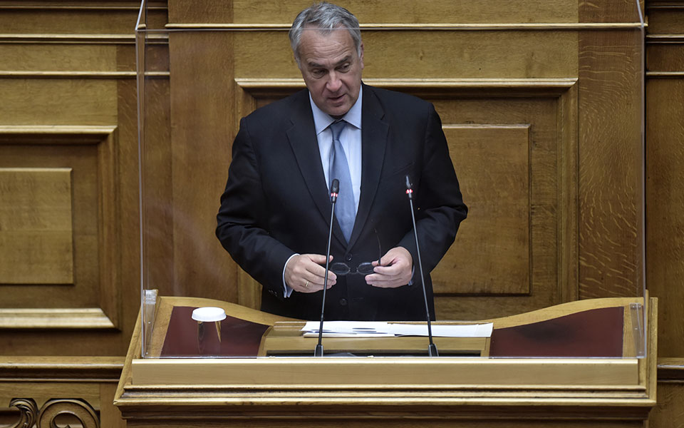 μ-βορίδης-ο-πολάκης-θέλει-να-ξαναζήσει-561313360