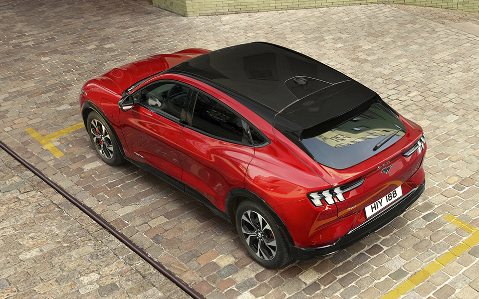 Η νέα αμιγώς ηλεκτρική Ford Mustang Mach-E-2