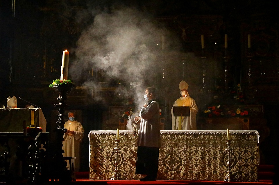 Το «μοναχικό» Πάσχα των Καθολικών (εικόνες)-2