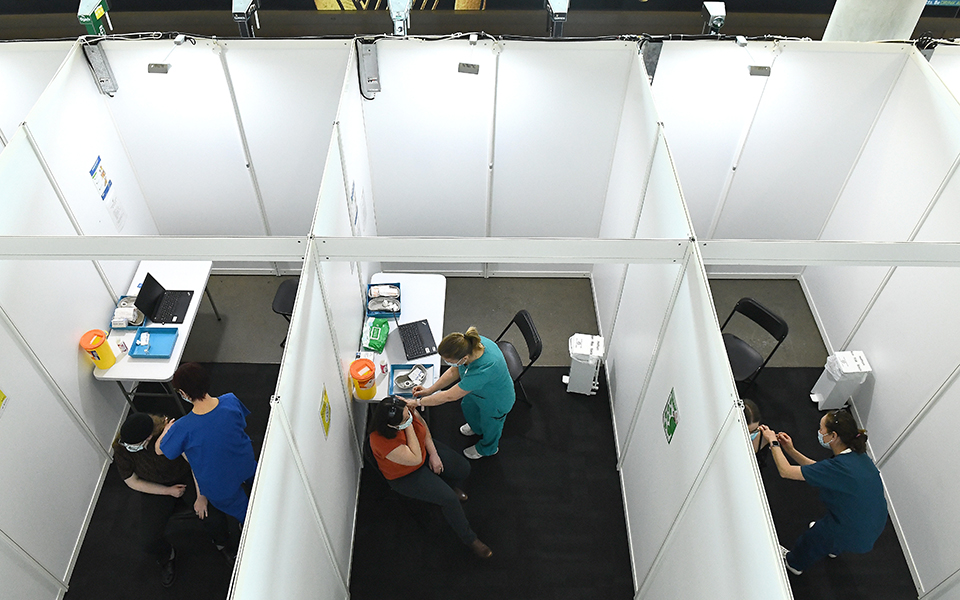 αξιωματούχος-ema-υπάρχει-σύνδεση-του-εμ-561320125