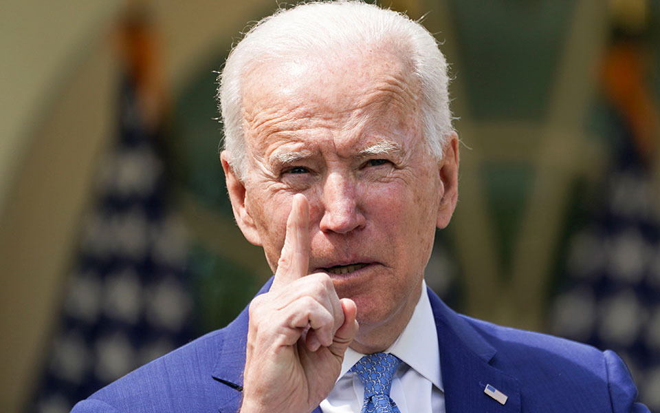 o-μπάιντεν-κηρύττει-τον-πόλεμο-στην-οπλ-561323515