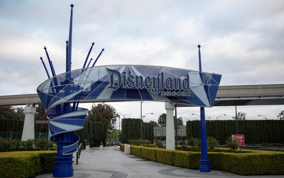 σε-mega-εμβολιαστικό-κέντρο-μετατρέπεται-561339070