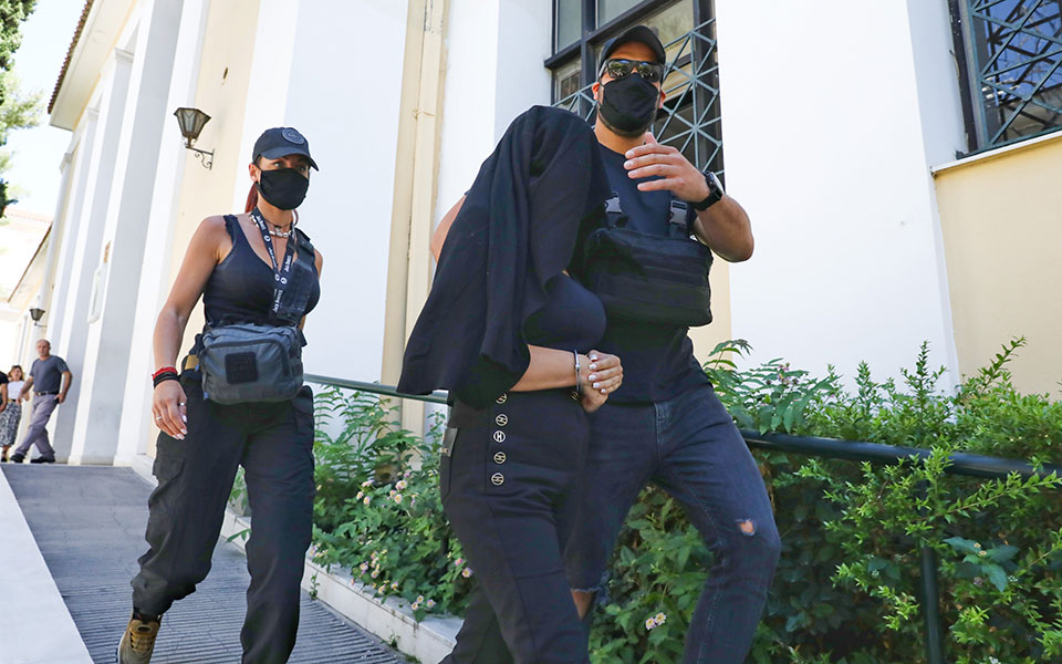 η-απολογία-της-36χρονης-δεν-ήθελα-να-τη-561319102