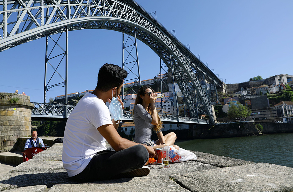 Μια χαλαρότητα