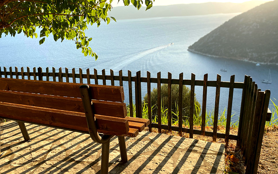 οι-αναγνώστες-ταξιδεύουν-υπερβατικό-561348832