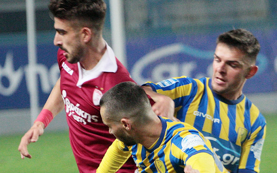 επιστροφή-με-μεγάλη-πίεση-561317095