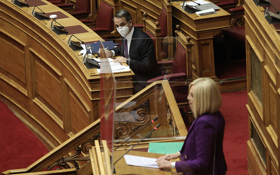 ναι-μητσοτάκη-σε-γεννηματά-για-νέο-κ-561344554