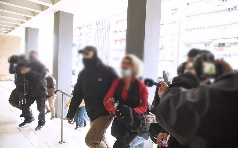 ελεύθερη-η-μητέρα-αρνήτρια-των-self-tests-τη-561333421