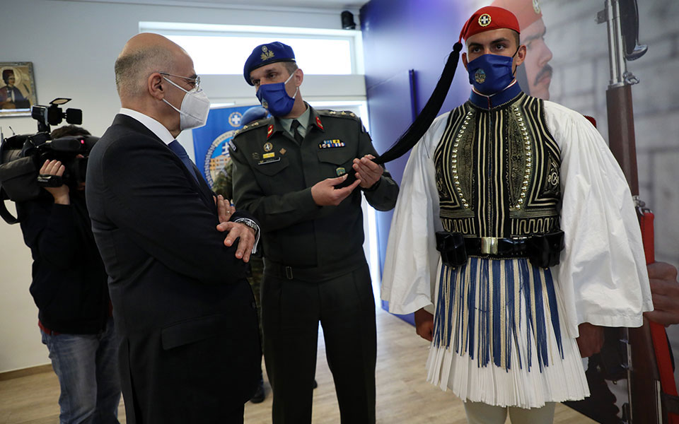 δένδιας-ενόψει-πενταμερούς-πάμε-για-τ-561344707