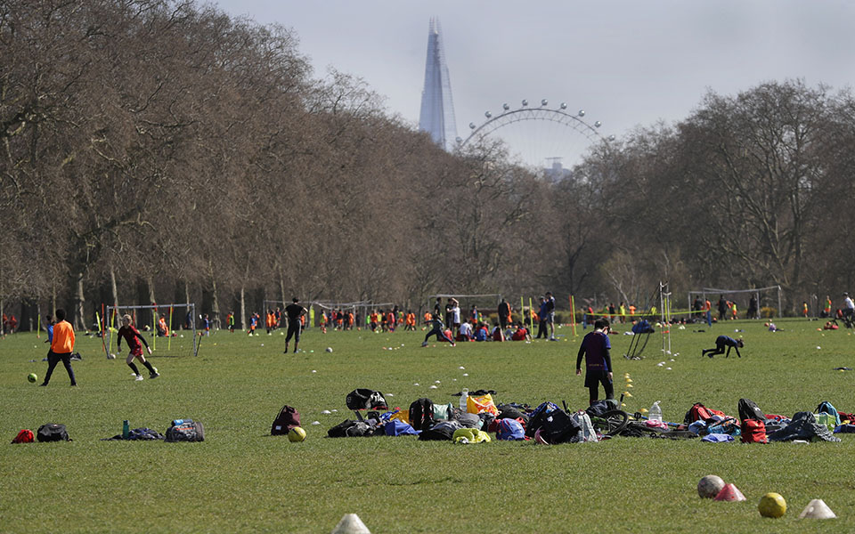 Τα ευρωπαϊκά Lockdown μέσα από εικόνες-16