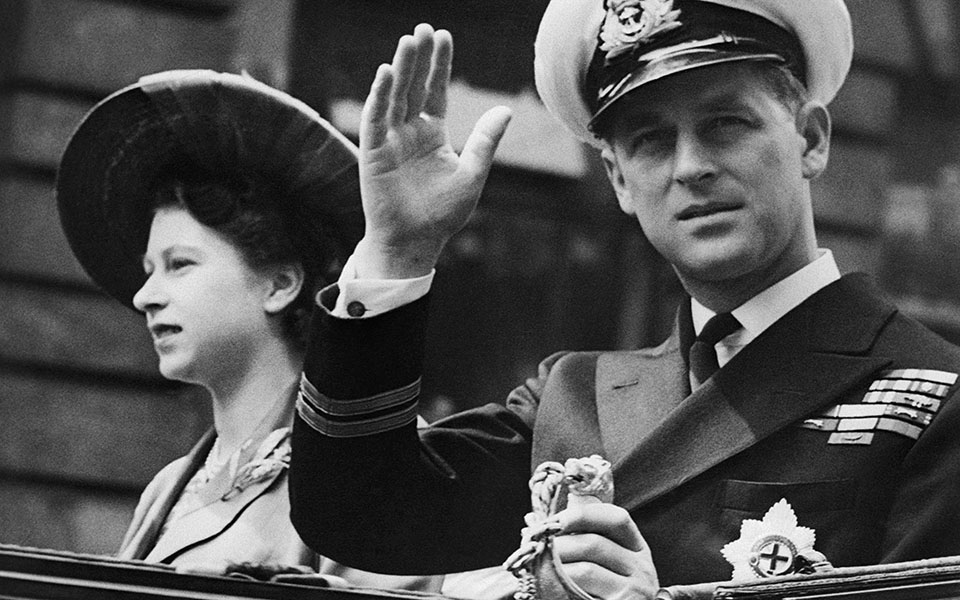 πρίγκιπας-φίλιππος-η-γνωριμία-με-την-ε-561324817