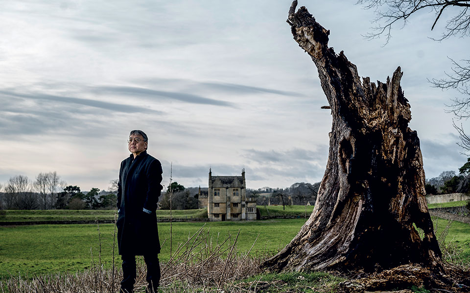 καζούο-ισιγκούρο-με-ενδιαφέρει-η-ιδέ-561329224