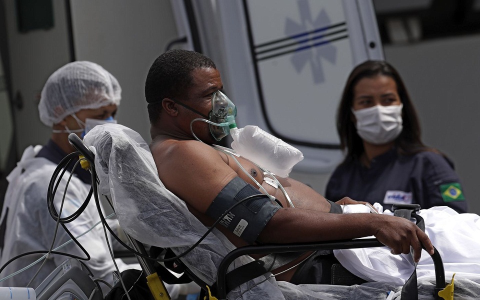 βραζιλία-διασωληνώνουν-ασθενείς-χωρ-561332911