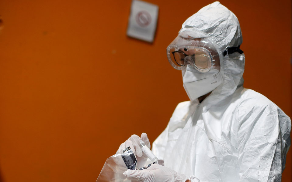 Κορωνοϊός: Όλα όσα ξέρουμε για την ινδική μετάλλαξη-1