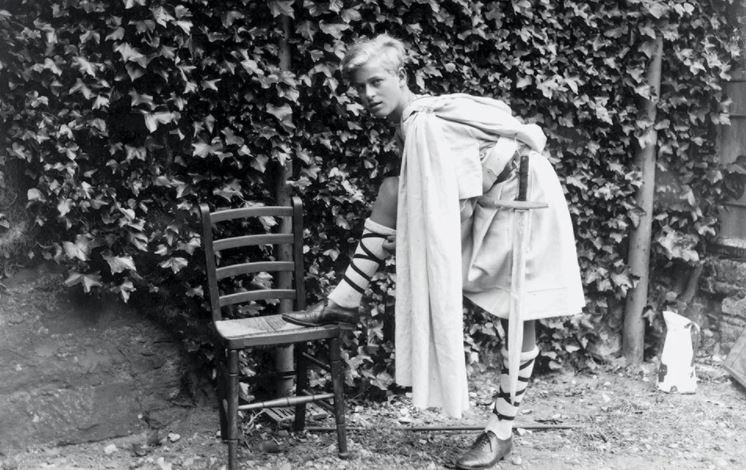 Αφιέρωμα του «Κ»: O πρίγκιπας Φίλιππος, η Ελλάδα και ο γάμος με την Ελισάβετ-1