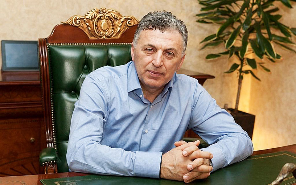 το-φτωχόπαιδο-που-έγινε-τσάρος-του-τ-561317632