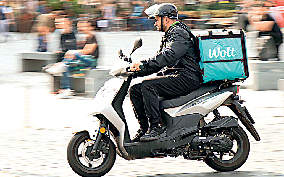 σε-ηλεκτρονικό-σούπερ-μάρκετ-μετά-το-delivery-561317167