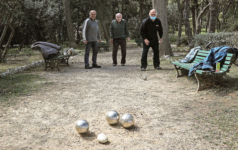 Πετάνκ στη σκιά της Ακρόπολης: μια απρόσμενη συνάντηση-2