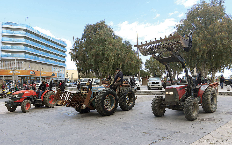 νευρική-κρίση-προκαλούν-οι-δασικοί-χά-561324205