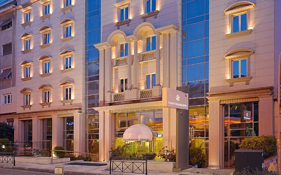 ξεκίνησαν-στον-ξενοδοχειακό-τομέα-οι-561326857