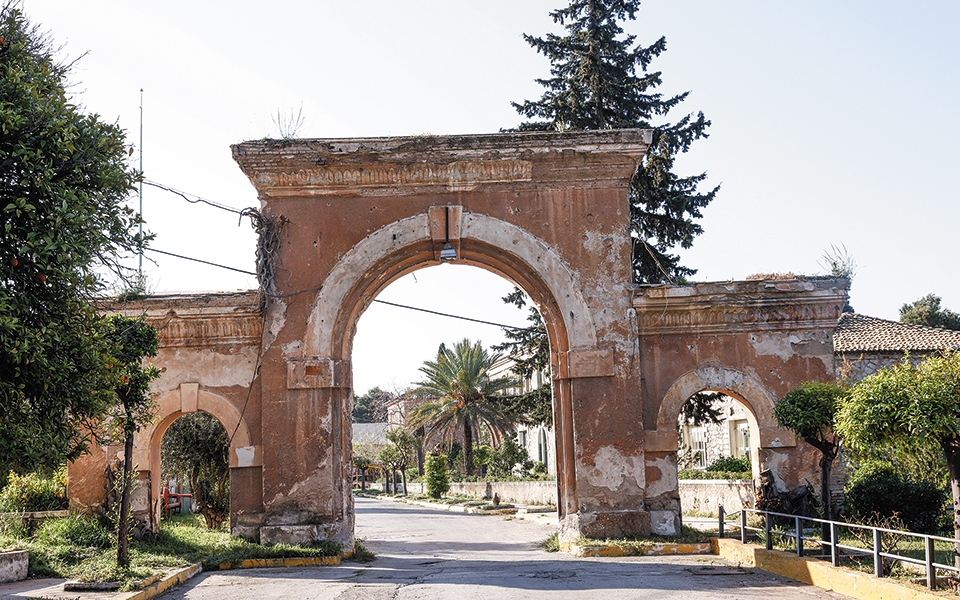 η-μεγάλη-μετακόμιση-του-δημοσίου-απ-561326794