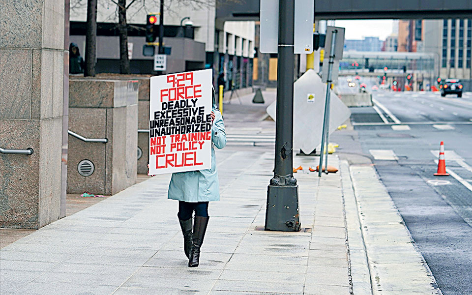 ηπα-διαδηλώσεις-μετά-τη-νέα-δολοφονία-561328375