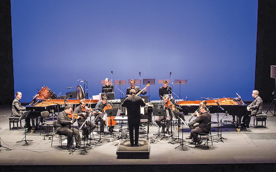 εκτακτωσπροτάσεις-για-τις-μέρες-του-lockdown-561329746