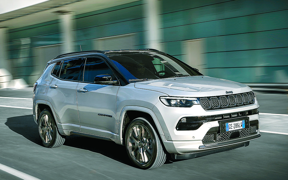 νέο-jeep-compass-και-του-αλωνιού-και-του-σαλονιού-561335170