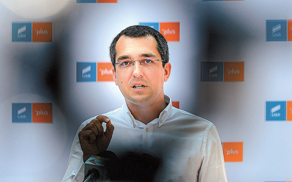 θύματα-της-πανδημίας-οι-υπουργοί-υγεί-561332587