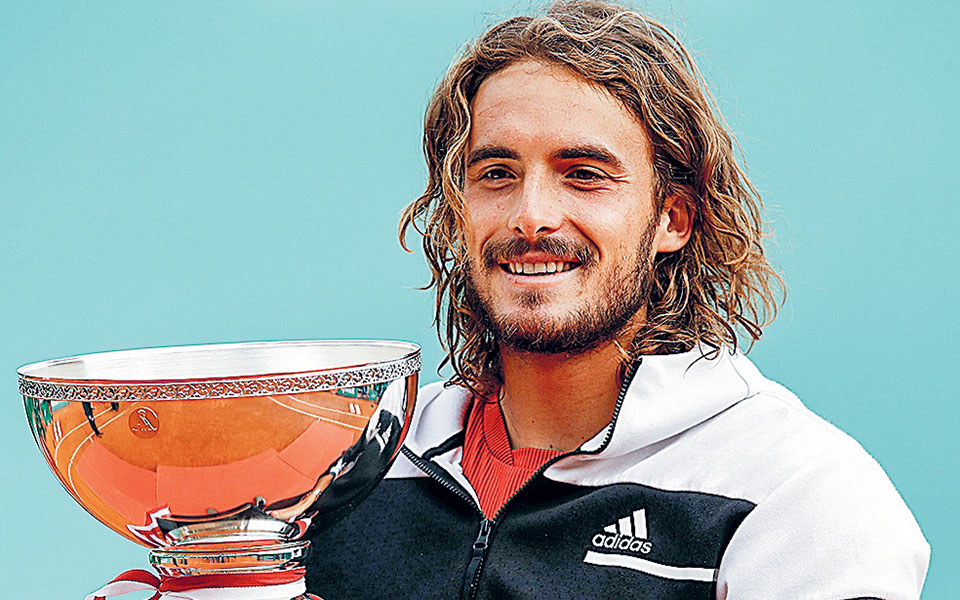 τσιτσιπάς-από-το-μονακό-στο-πρώτο-του-γ-561337069