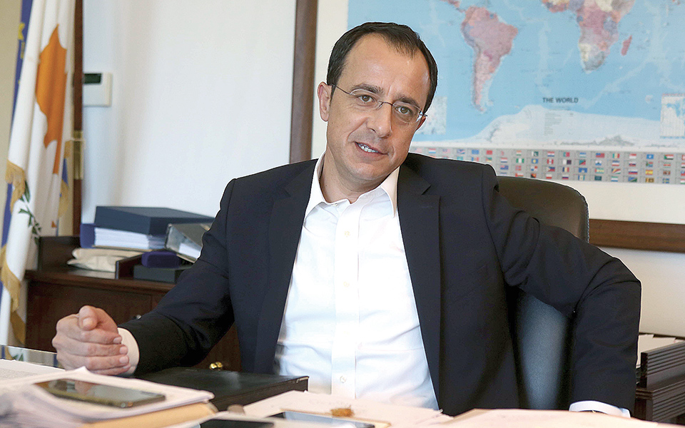 δεν-συμφέρει-κανέναν-ένα-ναυάγιο-561343621