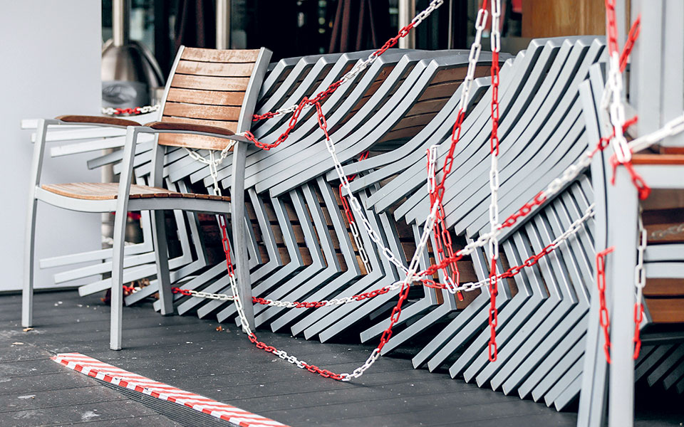 μέτρα-στήριξης-ιδιοκτήτης-καφετέρια-561342526