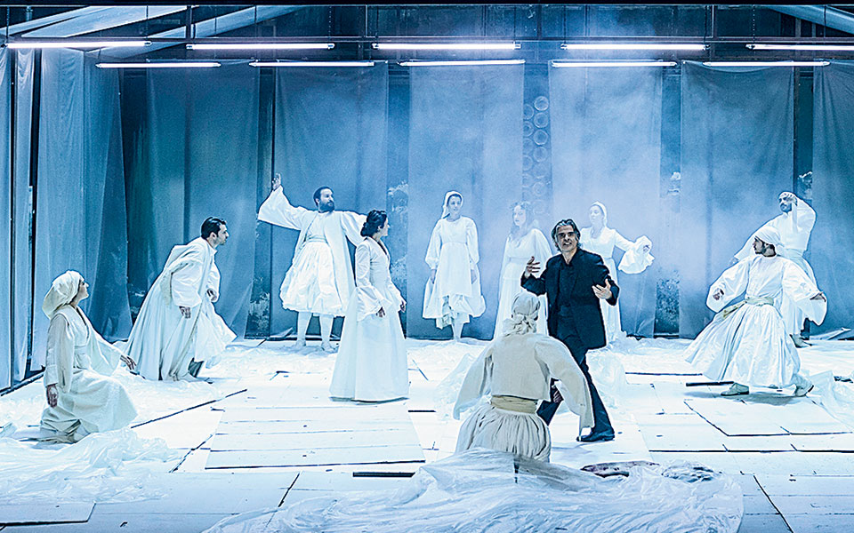 εκτακτωσπροτάσεις-για-τις-μέρες-του-lockdown-561342475