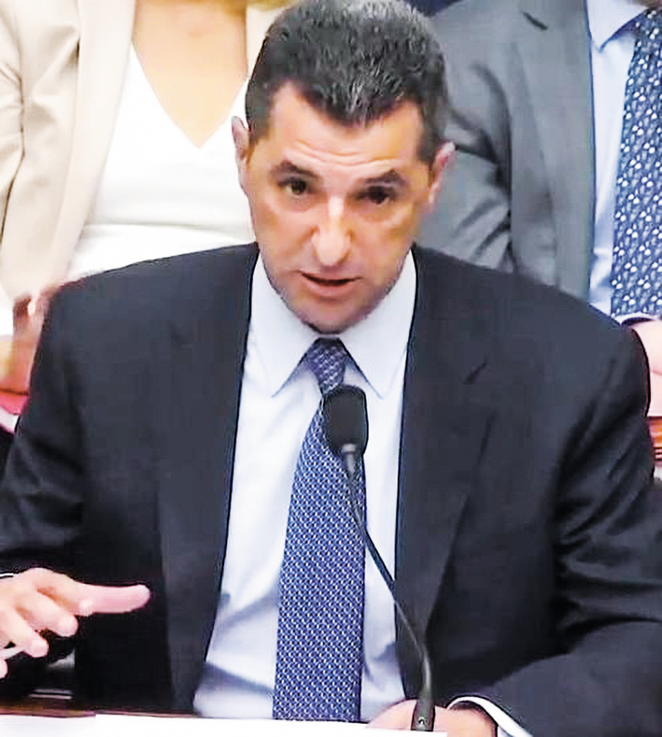 Επικίνδυνα χρηματοπιστωτικά παιχνίδια-3