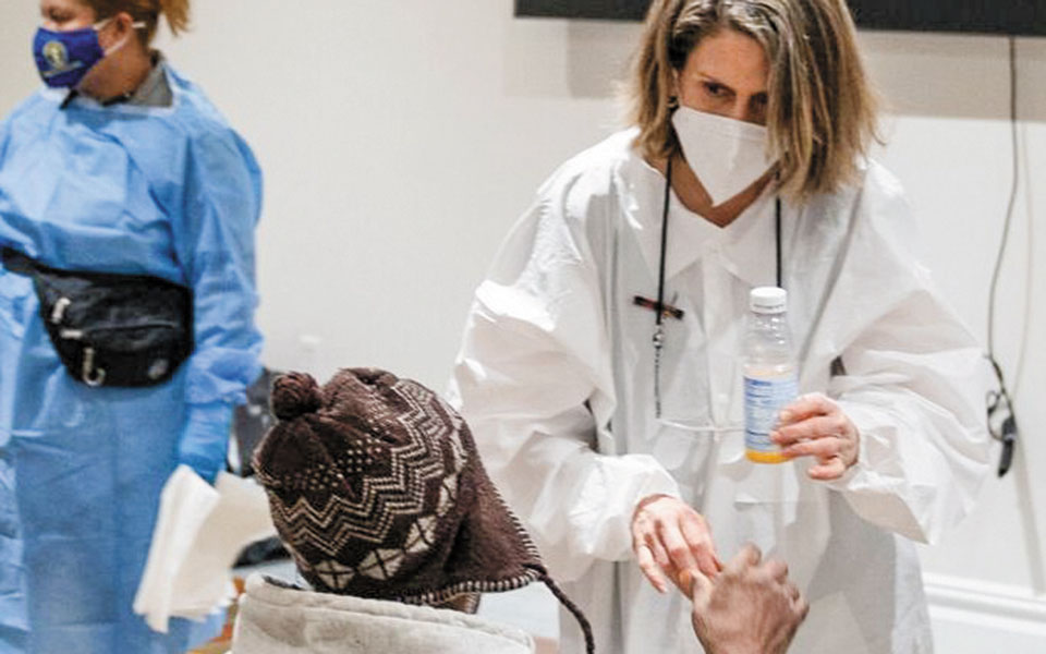 εμβολιασμοί-πέντε-εκατ-αμερικανοί-χω-561346648