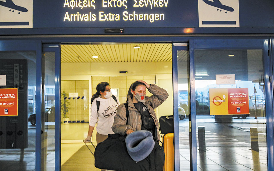 τουρισμός-διαφωνία-ελλάδος-με-τα-κριτ-561346891