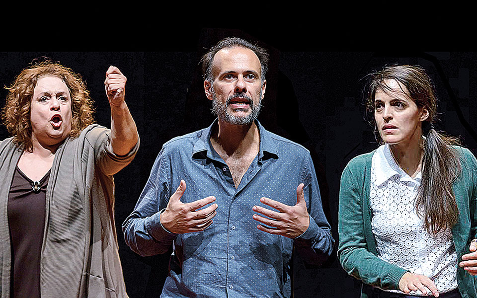 εκτακτωσπροτάσεις-για-τις-μέρες-του-lockdown-561348349